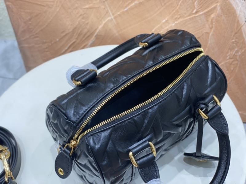chr1st1an D10r boston bags